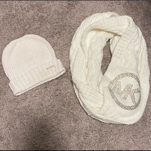 Michael Kors Off-White Beanie and Infinity Scarf Set